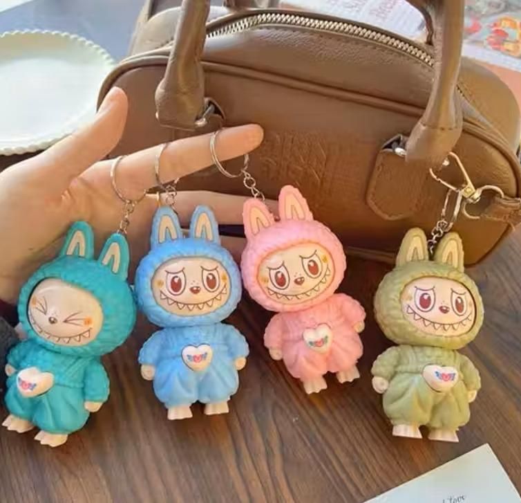 Lubyes - Labubu Keychain